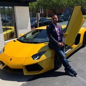 Meet your Posher, Aymen